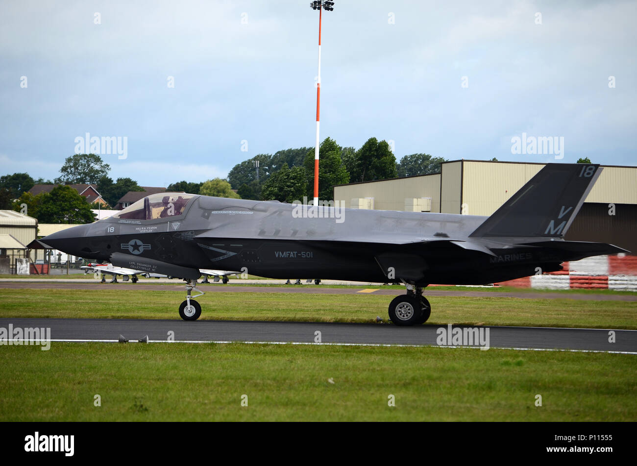 Multi role mission system hi-res stock photography and images - Alamy