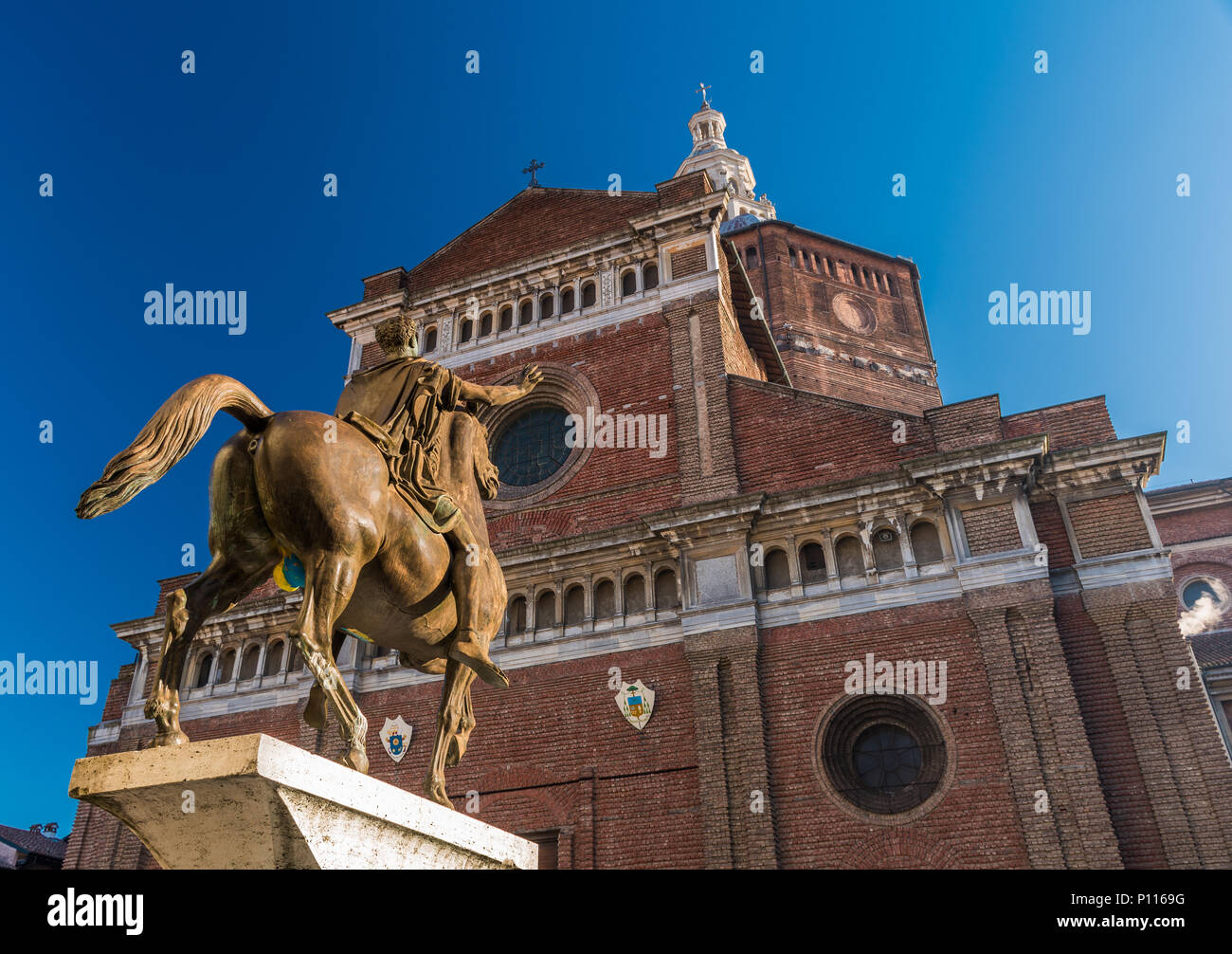 The cathedral of Pavia and the equestrian statue of Regisole Stock Photo