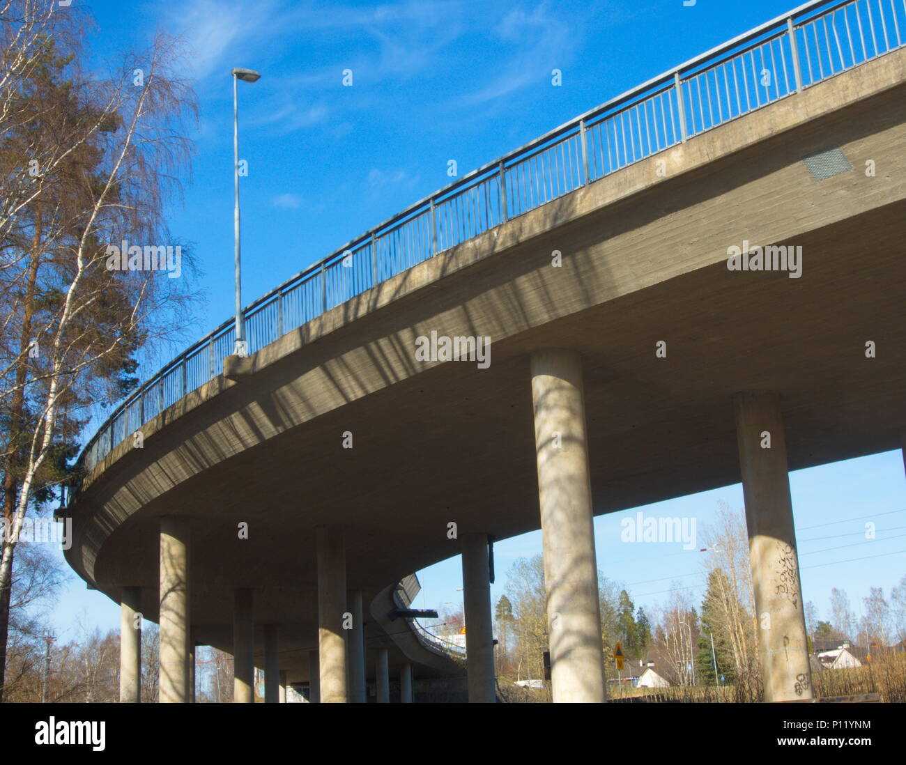 Concrete span of bridge hi-res stock photography and images - Alamy