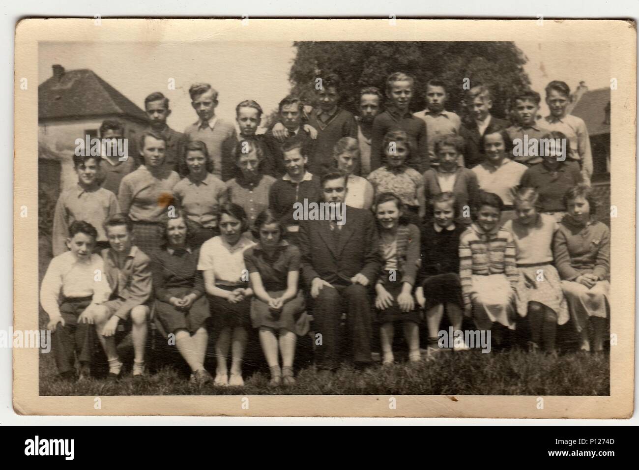 Schoolteacher vintage hi-res stock photography and images - Alamy