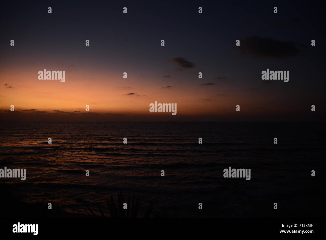 Amazing Red sunset above the sea Stock Photo - Alamy
