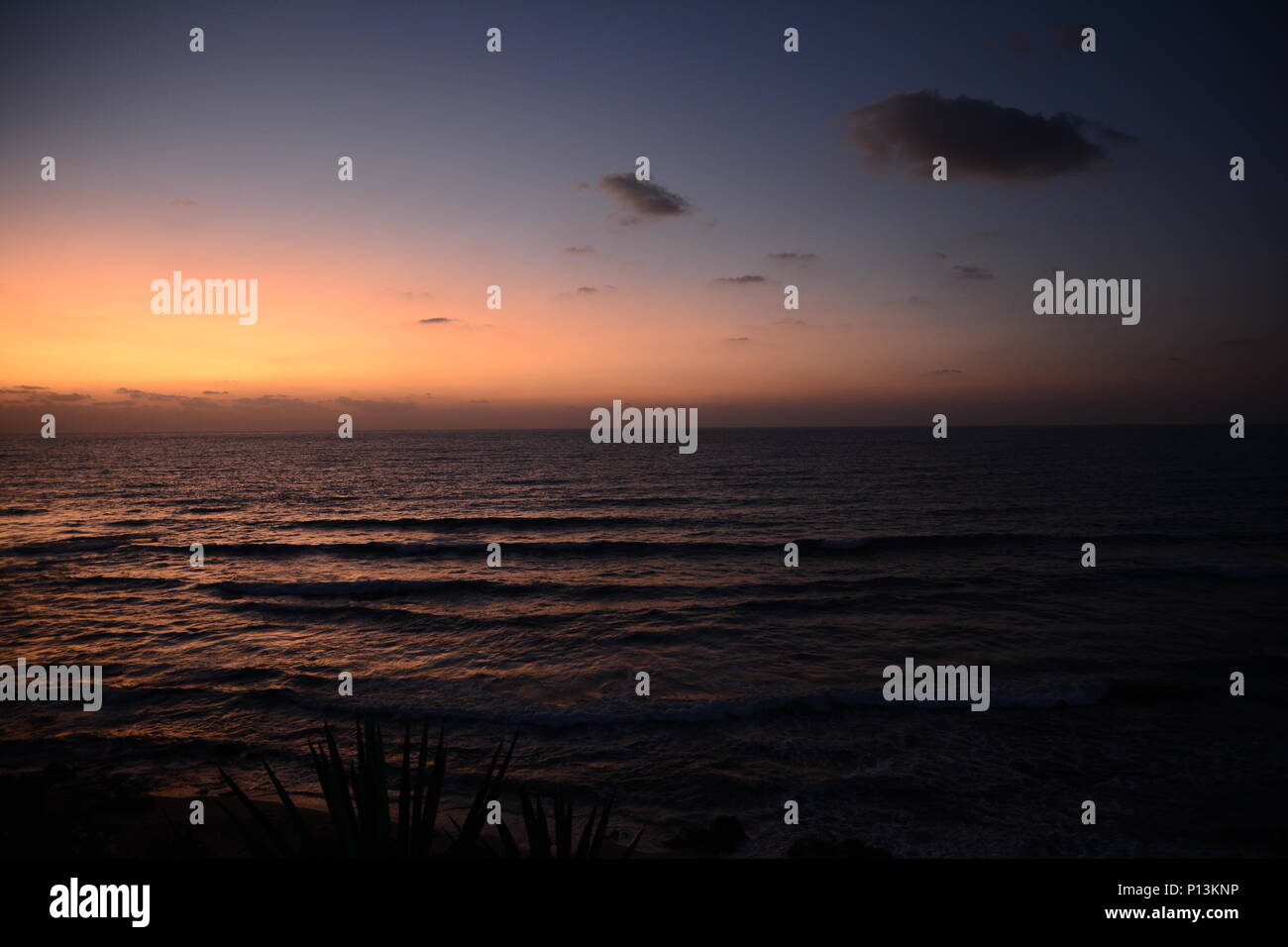 Amazing Red sunset above the sea Stock Photo - Alamy