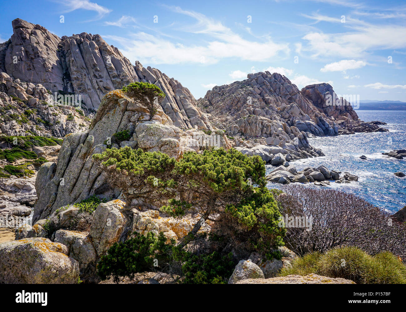 Rocky deserted beach surrounded hi-res stock photography and images - Alamy