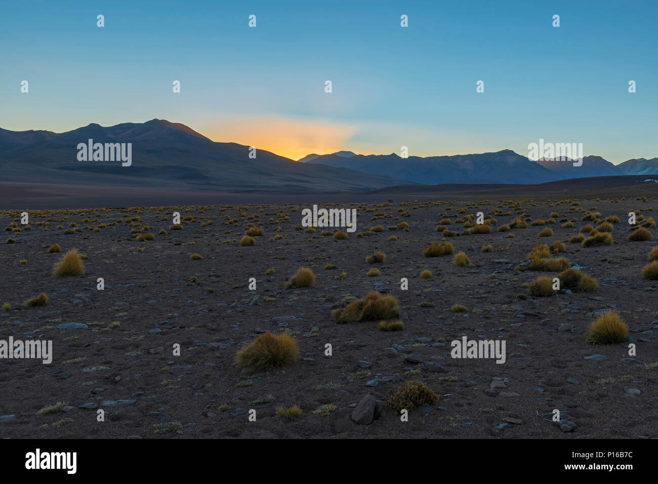 Andes mountain range hires stock photography and images Alamy