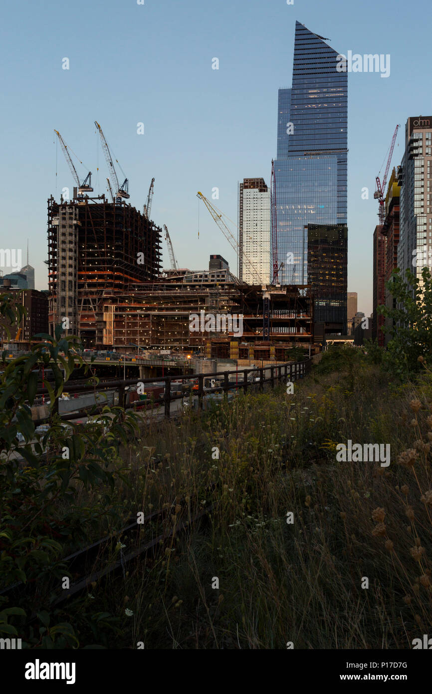 The High Line by night. Aug, 2016. New York City, U.S.A Stock Photo - Alamy