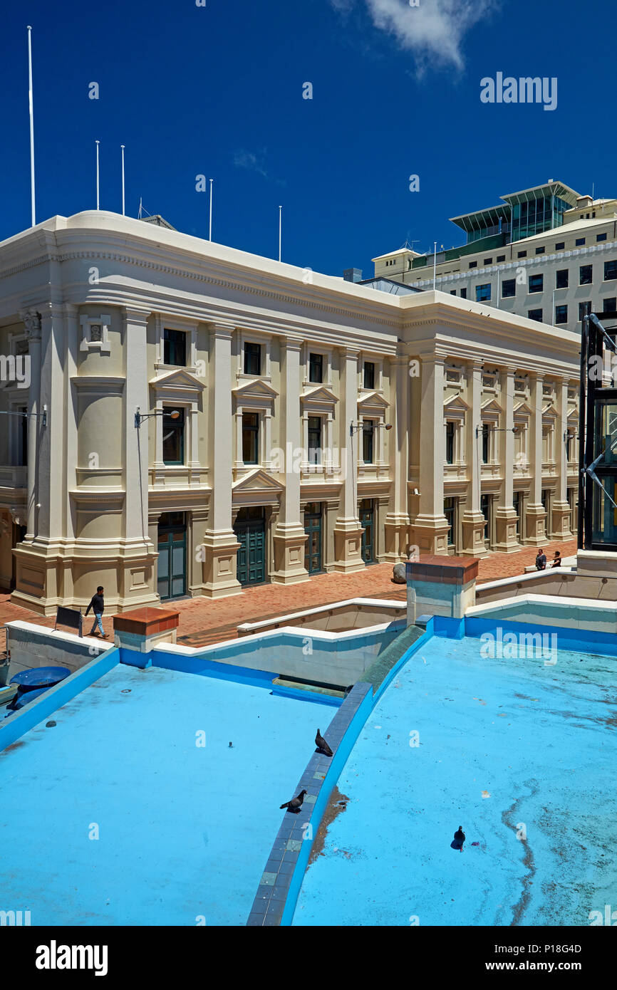 Wellington Town Hall and water feature, Civic Square, Wellington, North Island, New Zealand Stock Photo