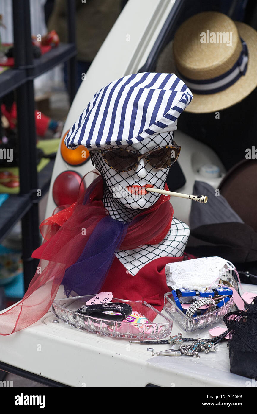 Vintage car boot kings cross London Stock Photo Alamy
