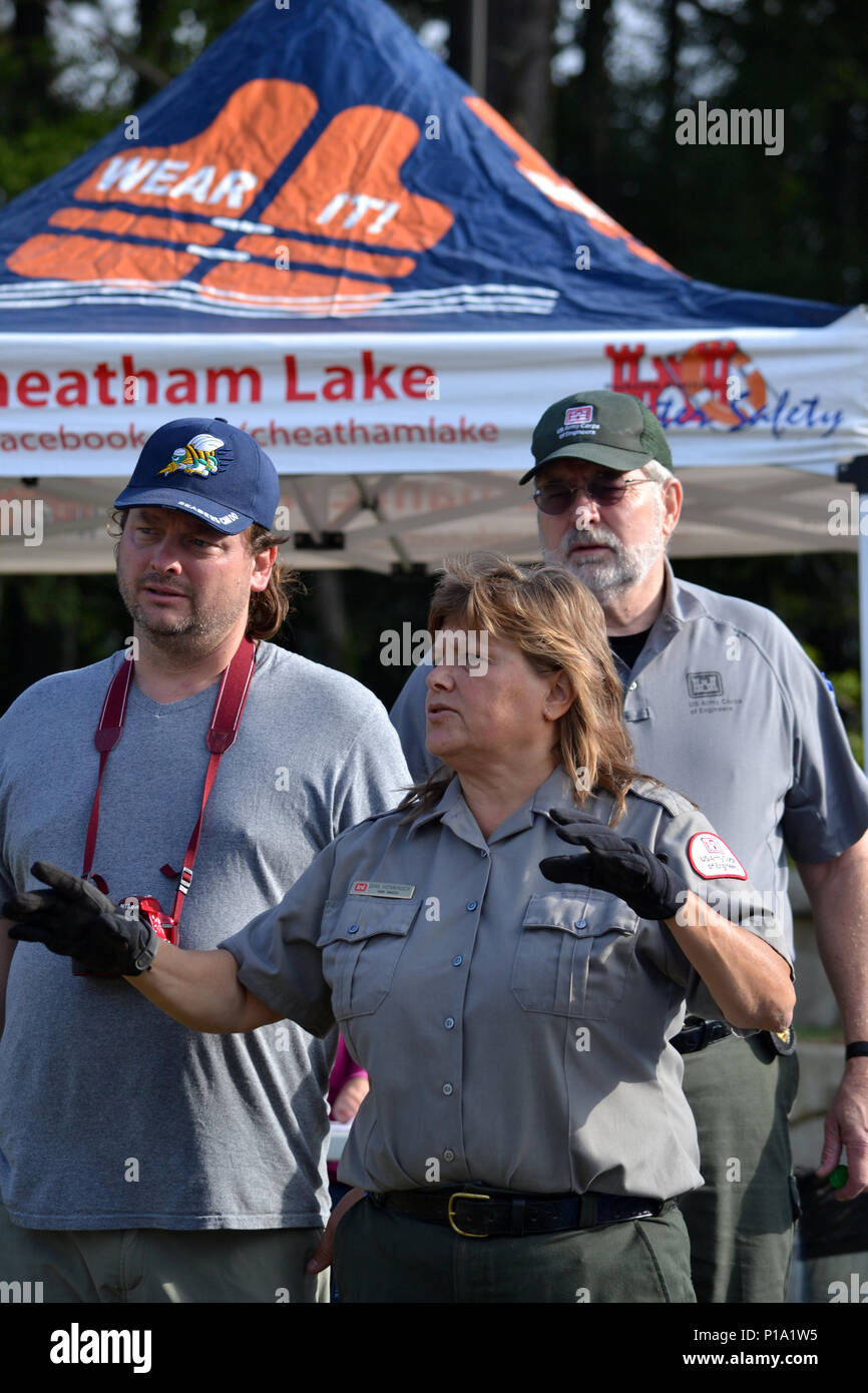 Troop 458 hi-res stock photography and images - Alamy