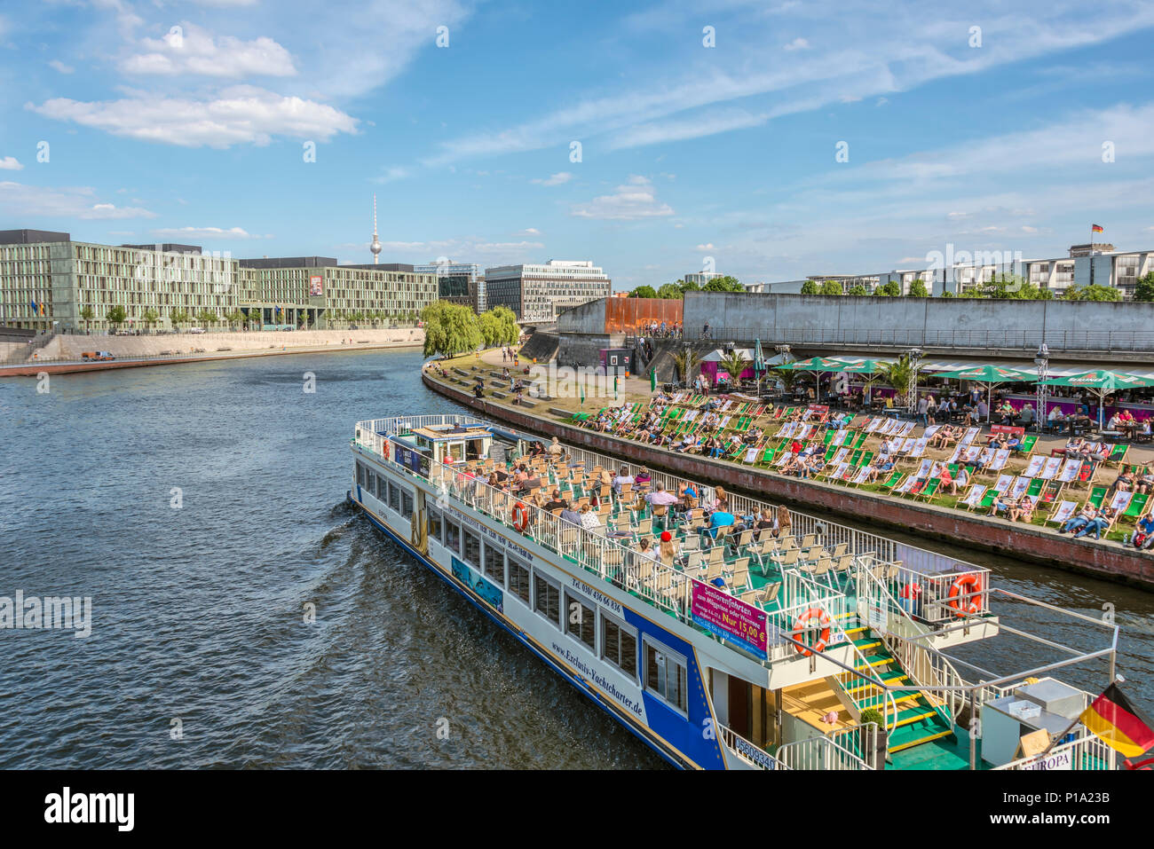 Berlin Riverside outdoor pubs at Spree river at the government quarter, Germany Stock Photo