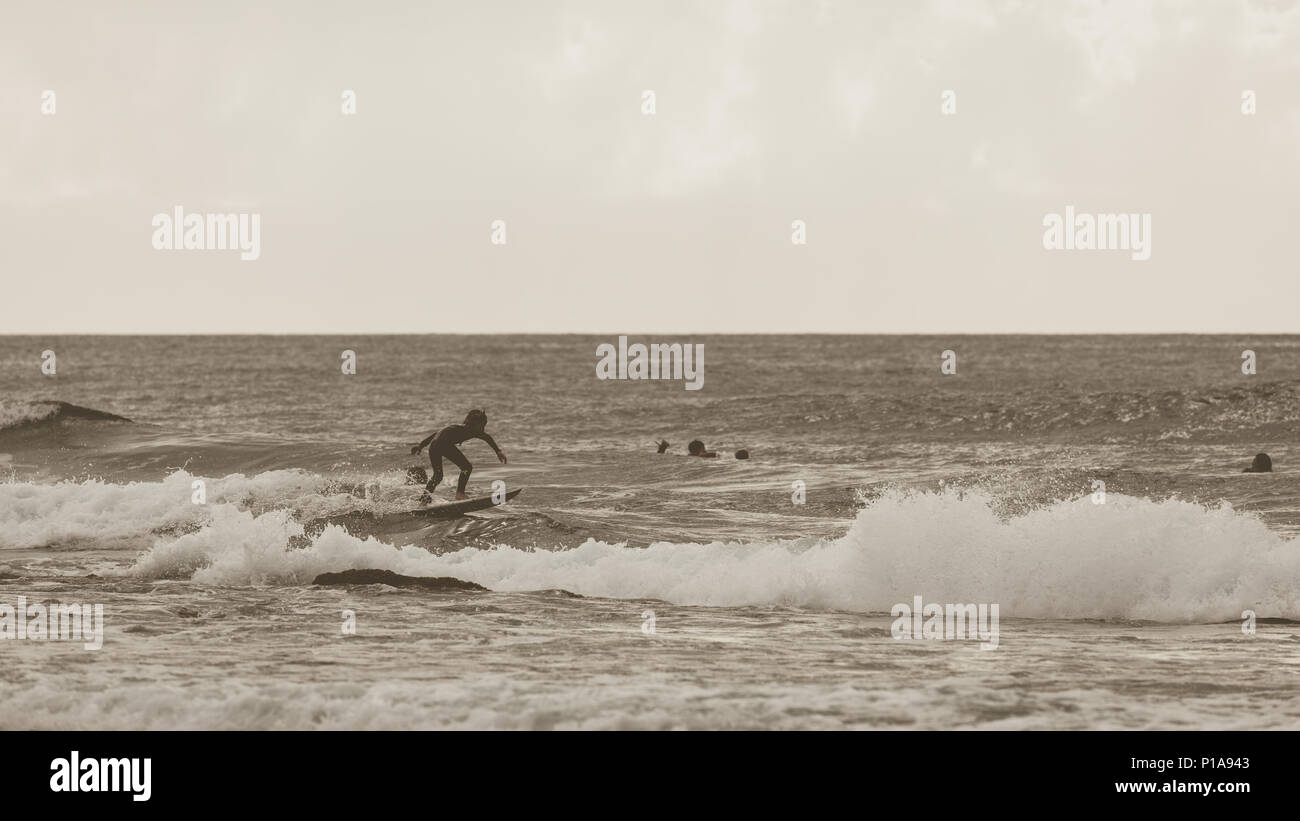 vintage-surfer-hi-res-stock-photography-and-images-alamy
