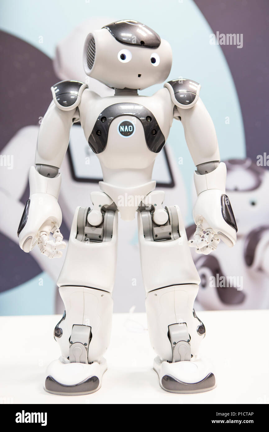 Nao 6 hi-res stock photography and images - Alamy