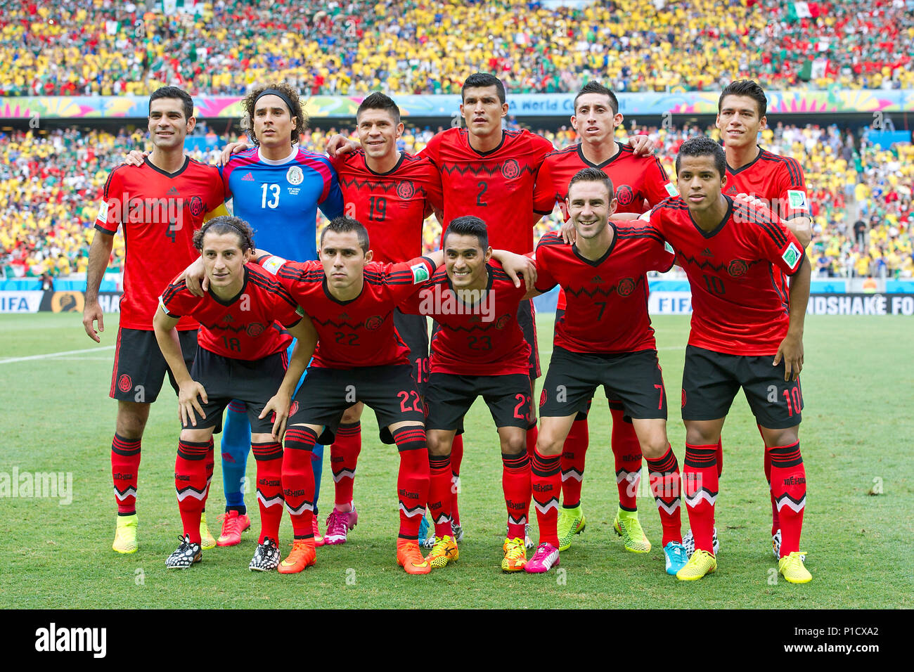 Preview of the first match of the German national football team at the FIFA World Cup 2018 in Russia: On 17.06.2018, the team of Jogi Loew meets Mexico in Mexico, The Mexican team, the team, team photo, team photo, before the game in two rows; hi.left to right: Rafael MARQUEZ (MEX), Guillermo OCHOA, goalie (MEX), Oribe PERALTA (MEX), Francisco RODRIGUEZ (MEX), Brazil - Mexico 0: 0, preliminary round Group A, match 17, on 17.06.2014 in Fortaleza; Football World Cup 2014 in Brazil from 12.06. - 13.07.2014. | usage worldwide Stock Photo