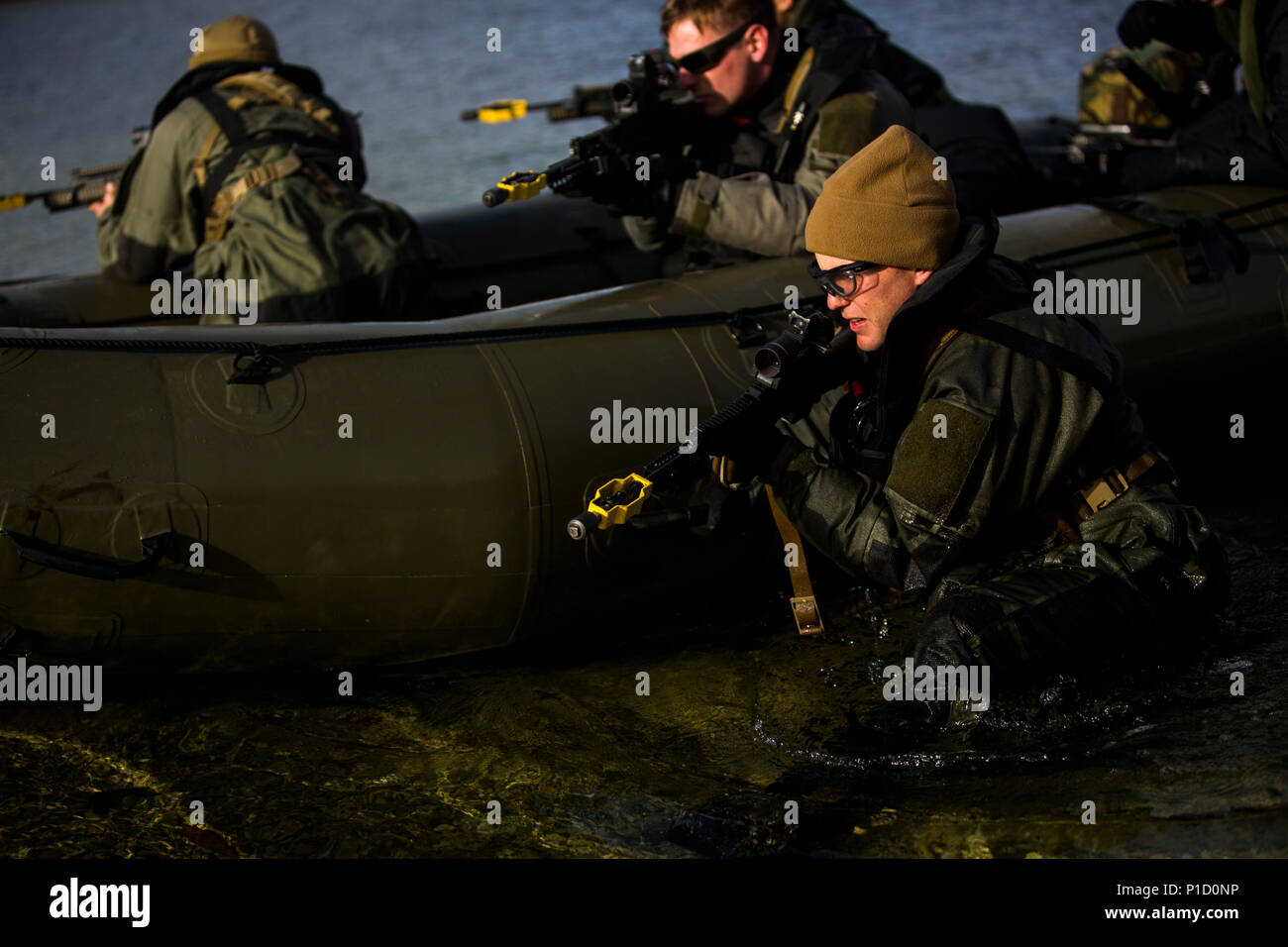 U.S. Marines from 2d ANGLICO conduct amphibious beach landing drills ...