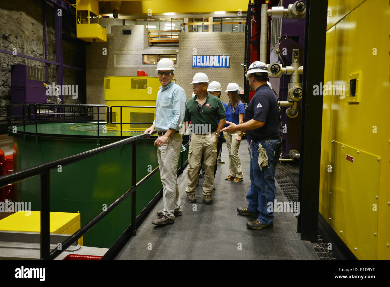 Fil Martinez, Raccoon Mountain Facility hydro operator from the Raccoon Mountain Pumped-Storage Facility provides a tour and explains operations to a group from the Tennessee Silver Jacket program at the Raccoon Mountain Pumped-Storage Facility just outside of Chattanooga, Tenn., Oct. 19. Stock Photo