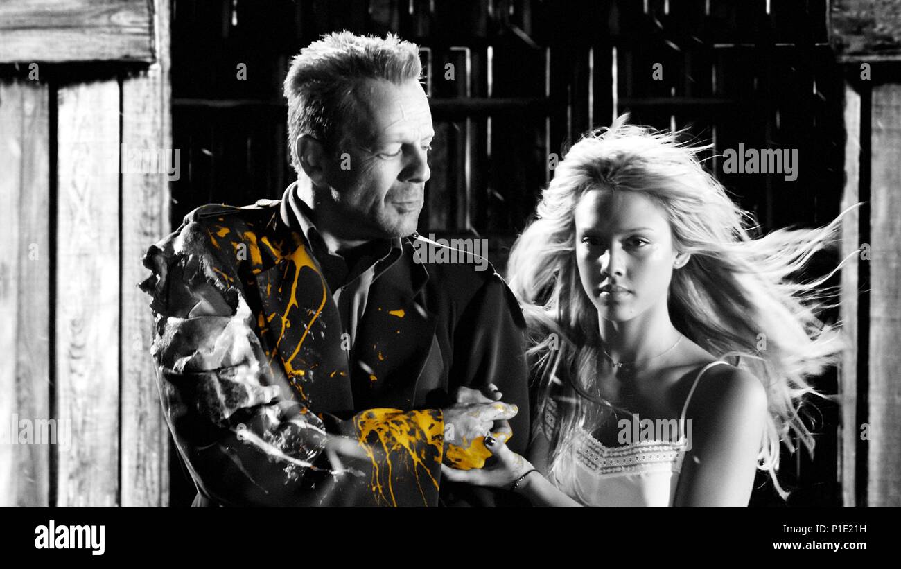 Original Film Title: SIN CITY.  English Title: SIN CITY.  Film Director: ROBERT RODRIGUEZ; FRANK MILLER.  Year: 2005.  Stars: BRUCE WILLIS; JESSICA ALBA. Copyright: Editorial inside use only. This is a publicly distributed handout. Access rights only, no license of copyright provided. Mandatory authorization to Visual Icon (www.visual-icon.com) is required for the reproduction of this image. Credit: DIMENSION FILMS / Album Stock Photo