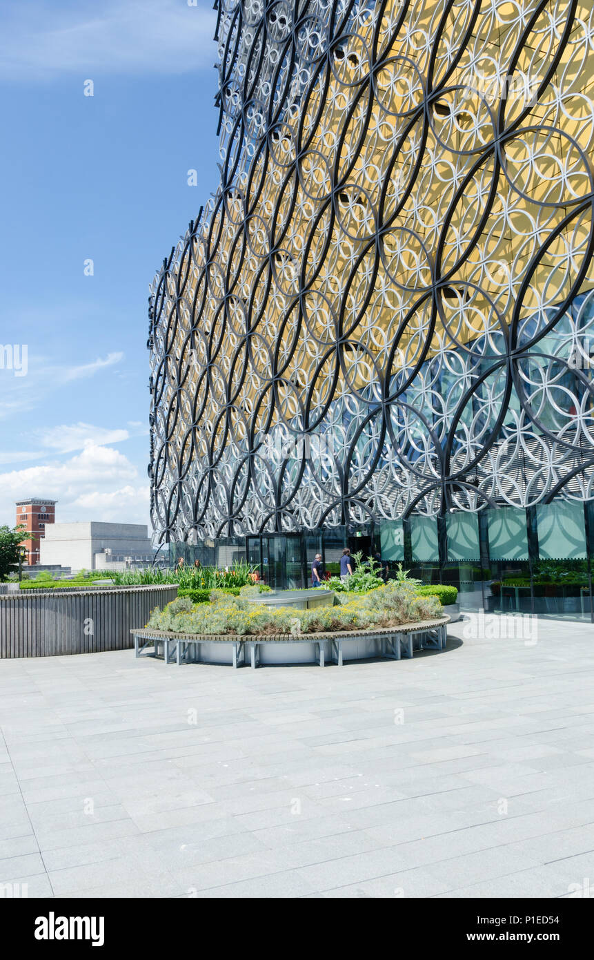 Birmingham library roof garden hires stock photography and images Alamy