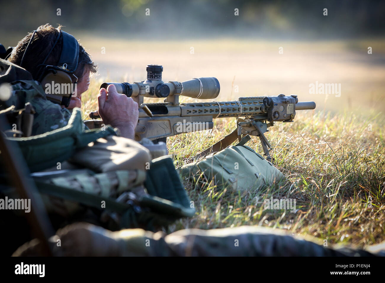 снайпер марксман. кевин лач снайпер. снайпер марксман. человек со снайперской винтовкой. Sniper ghost warrior генерал васкез.