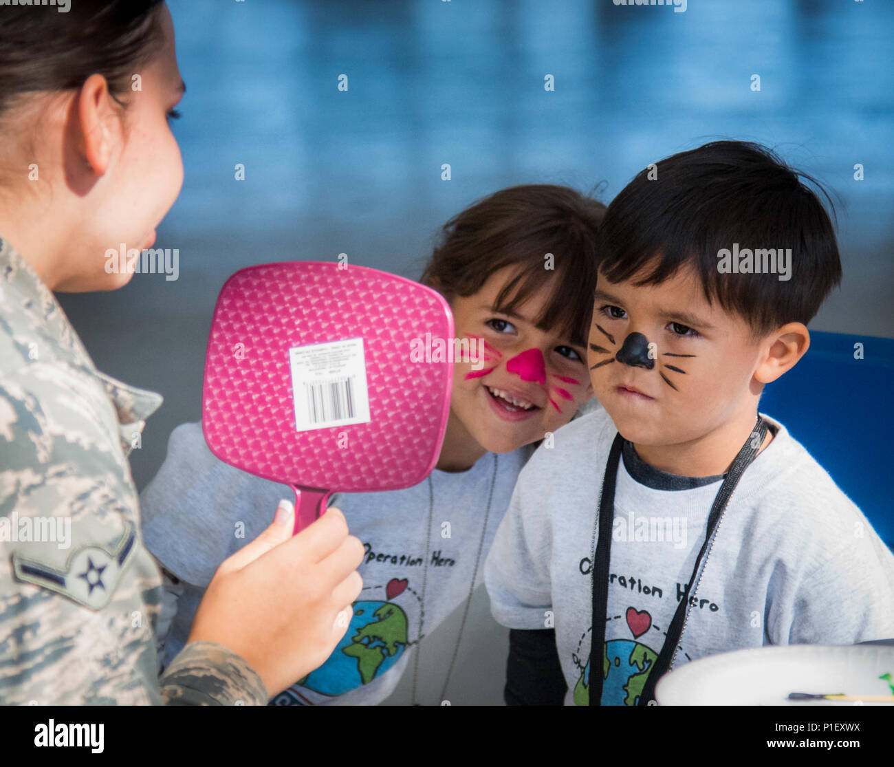 Cat Face Paint High Resolution Stock Photography And Images Alamy