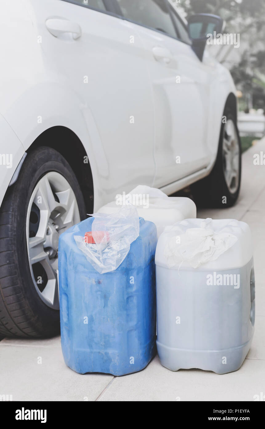 Plastic tankage hires stock photography and images Alamy