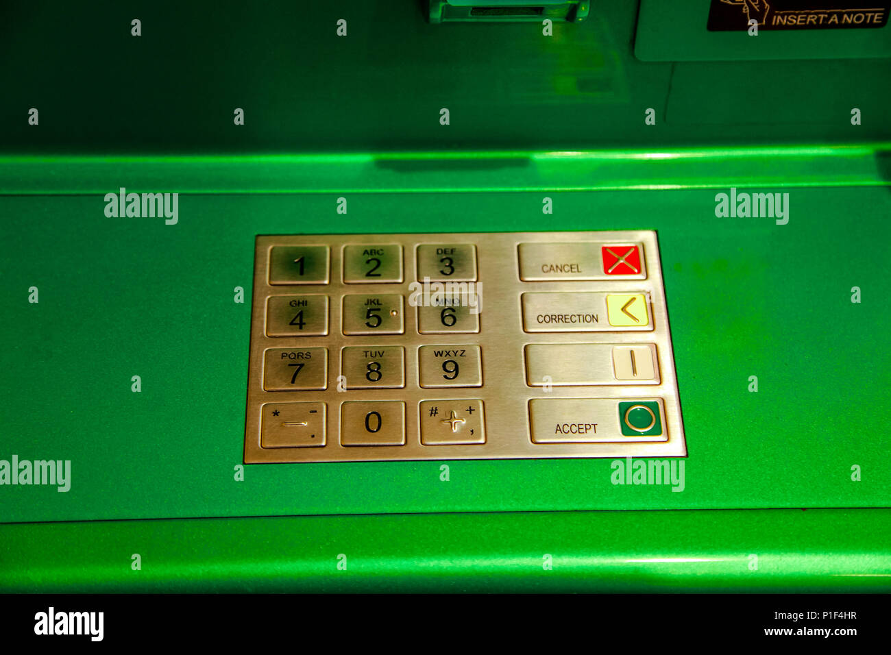 Human hand card terminal hi-res stock photography and images - Alamy