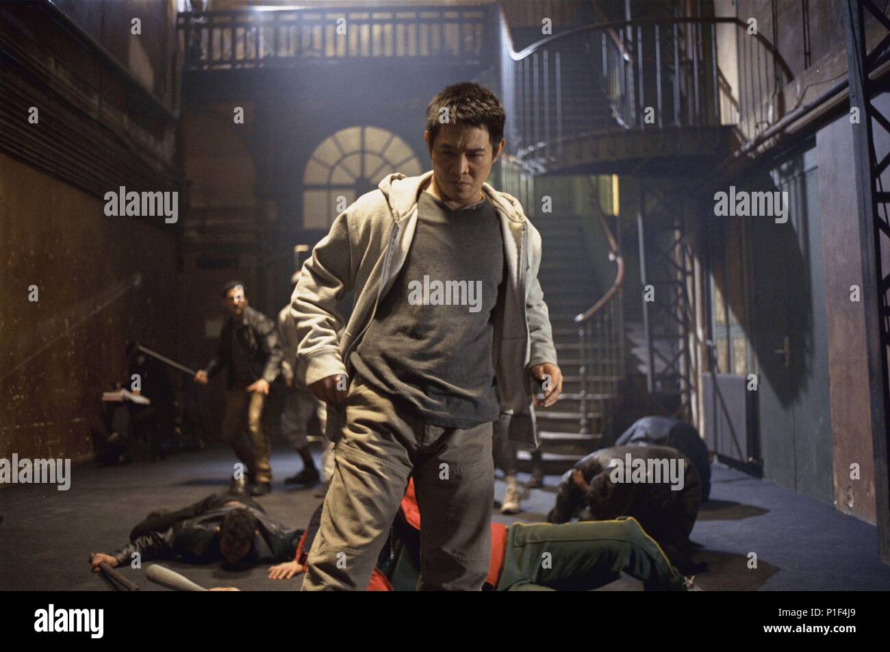 Original Film Title: DANNY THE DOG.  English Title: UNLEASHED.  Film Director: LOUIS LETERRIER.  Year: 2005.  Stars: JET LI. Credit: EUROPA CORP/DANNY THE DOG PRODS LTD./THF1 FILMS PROD/QIAN YI / Album Stock Photo