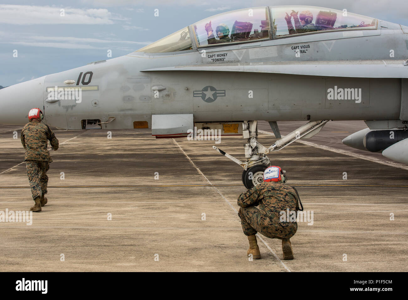 Ordnance technicians from Marine All-Weather Fighter Attack Squadron ...