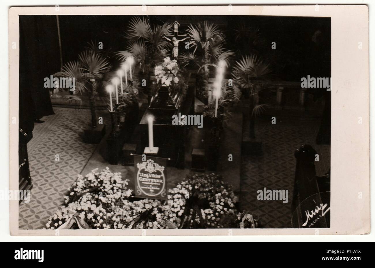 PRAGUE, THE CZECHOSLOVAK REPUBLIC - MAY 23, 1940: Vintage photo shows funeral before cremation. Antique black & white photo. Stock Photo