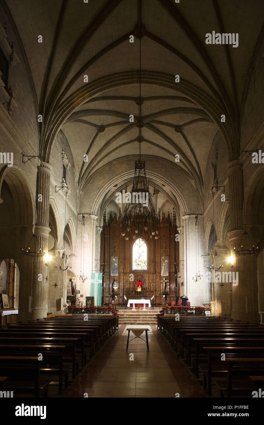 SPAIN - Valencia autonomous region - Alt Vinalopó (district) - Alicante. Villena; Iglesia de Santa María; nave central de trazado gótico. Stock Photo