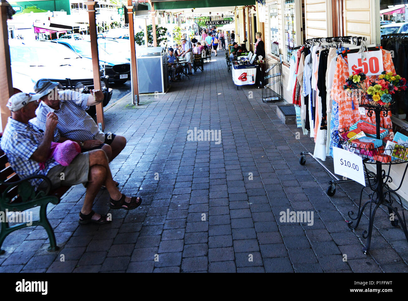 Shops and cafes in Eumundi, Australia Stock Photo Alamy