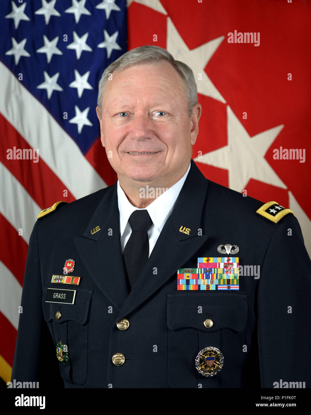 Gen Frank Grass The 27th Chief National Guard Bureau Poses For A Command Portrait In The 0977