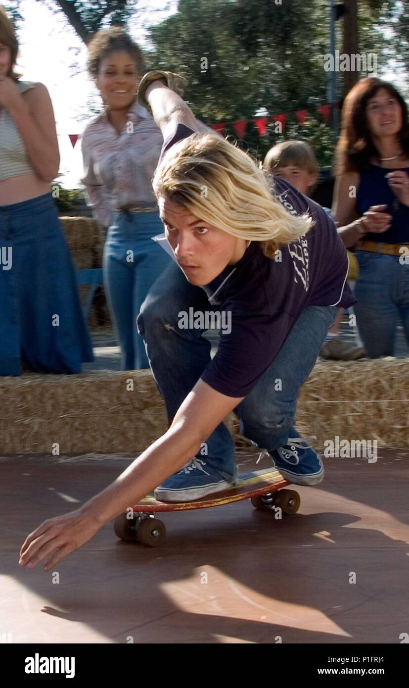 Lords of Dogtown Year: 2005 USA Pablo Schreiber, Heath Ledger Director:  Catherine Hardwicke Stock Photo - Alamy