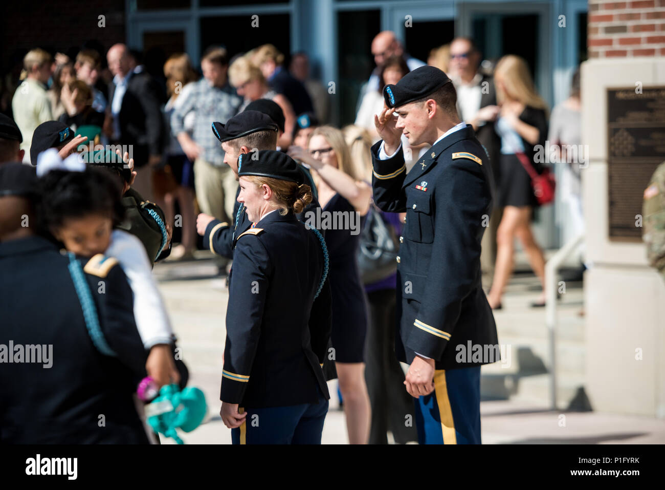 Infantry basic officer leader course hi-res stock photography and ...