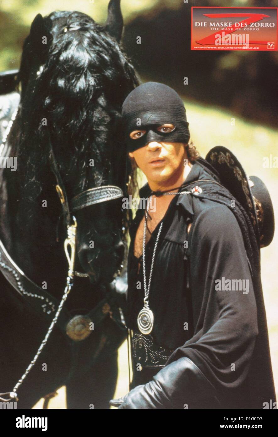 The mask of zorro 1998 hi-res stock photography and images - Page 2 - Alamy