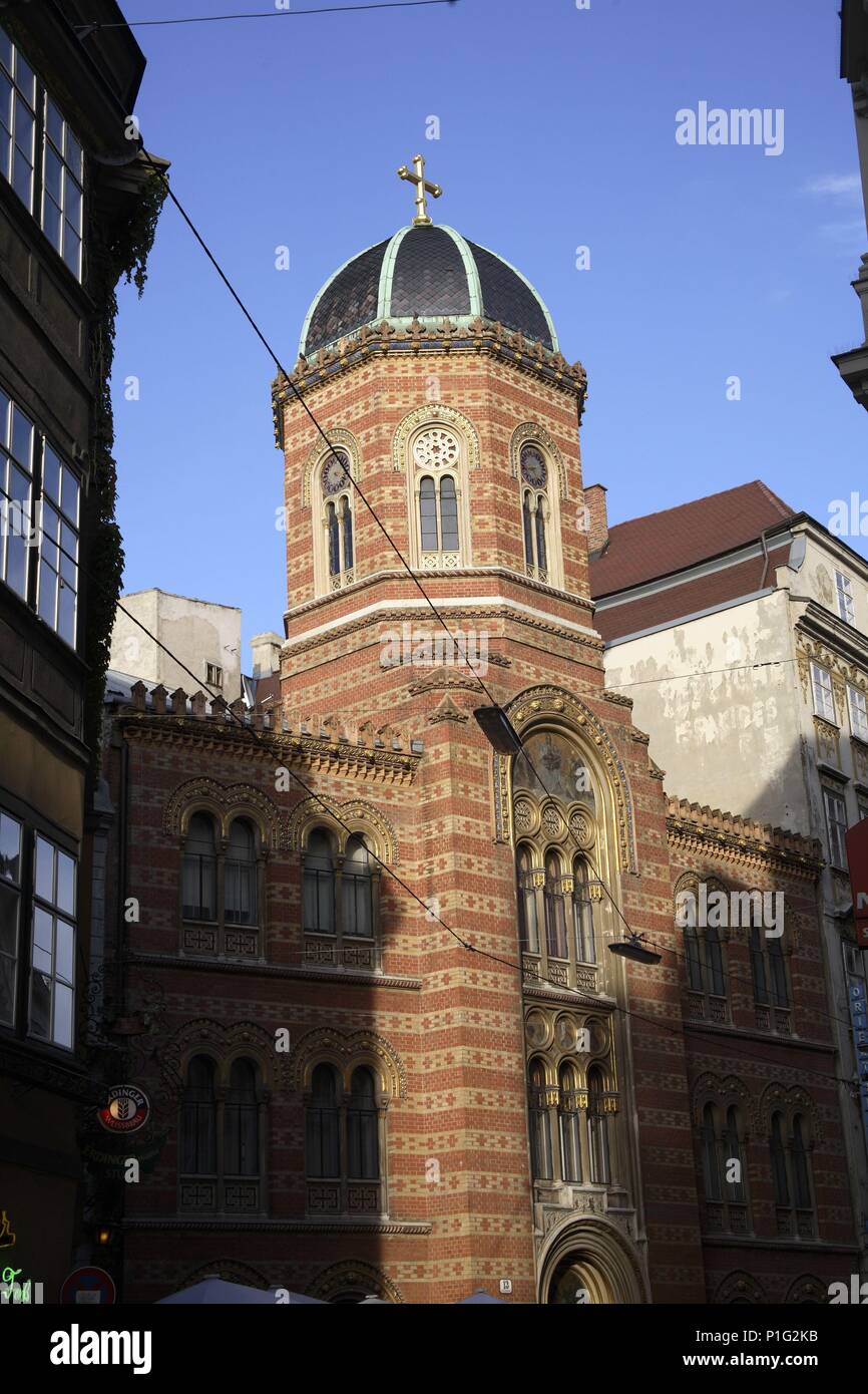 . Viena / Wien; la Griechische Kirche (Iglesia griega); arquitectura de formas bizantinas junto al Fleischmarkt en la parte más antigua de la ciudad. Stock Photo