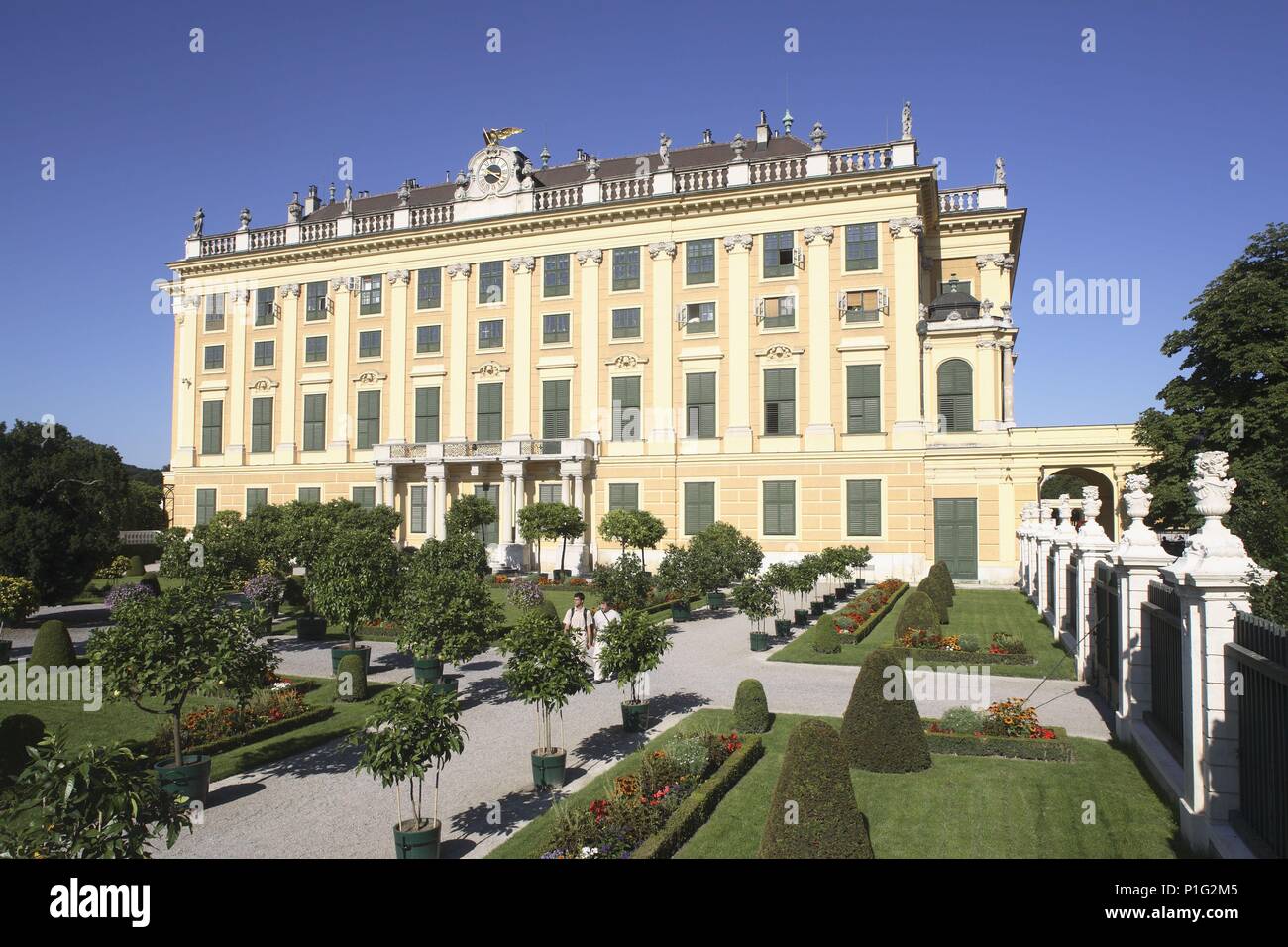 . Viena / Wien; jardines privados (Orangerie / Jardín de los Naranjos) en el ala este del Palacio de Schönbrunn. Stock Photo