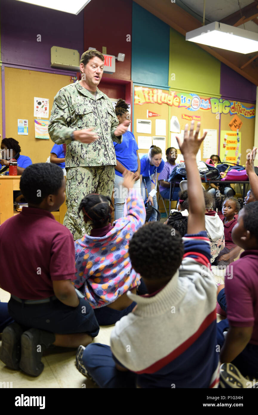 161031NOH194145 BATON ROUGE, La. (Oct. 31, 2016) Senior Chief Steve Carlson from Explosive