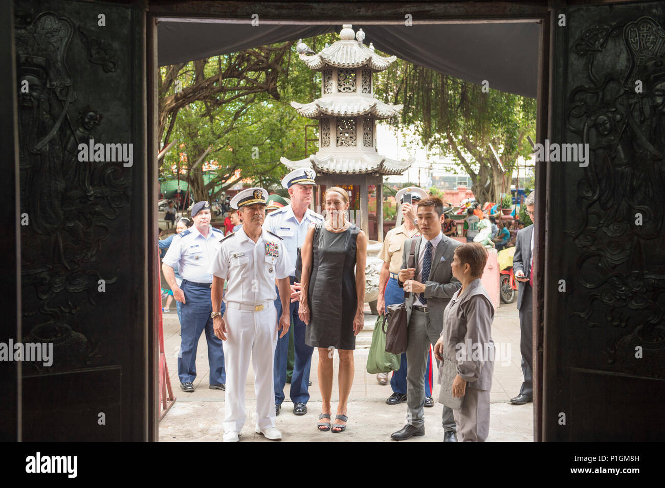 Emma watson nue in Ho Chi Minh City