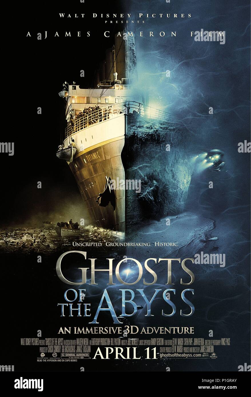 Original Film Title: GHOSTS OF THE ABYSS.  English Title: GHOSTS OF THE ABYSS.  Film Director: JAMES CAMERON.  Year: 2003. Credit: BUENA VISTA / Album Stock Photo