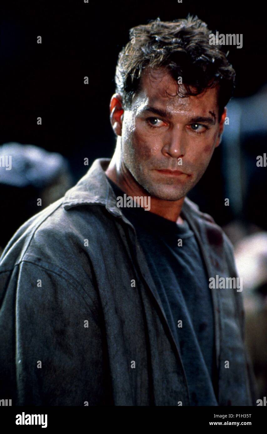 Original Film Title: NO ESCAPE.  English Title: NO ESCAPE.  Film Director: MARTIN CAMPBELL.  Year: 1994.  Stars: RAY LIOTTA. Credit: COLUMBIA TRISTAR / Album Stock Photo