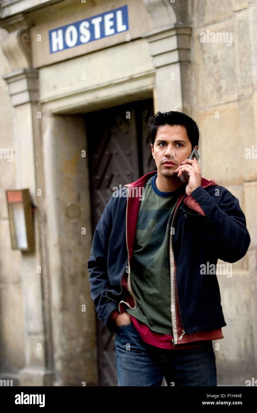 Hostel 2005 jay hernandez hi-res stock photography and images - Alamy
