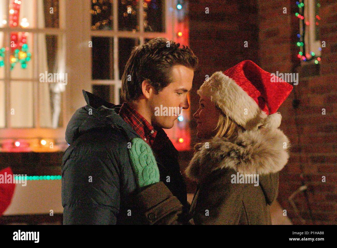 Just friends ryan reynolds hi-res stock photography and images - Page 2 -  Alamy