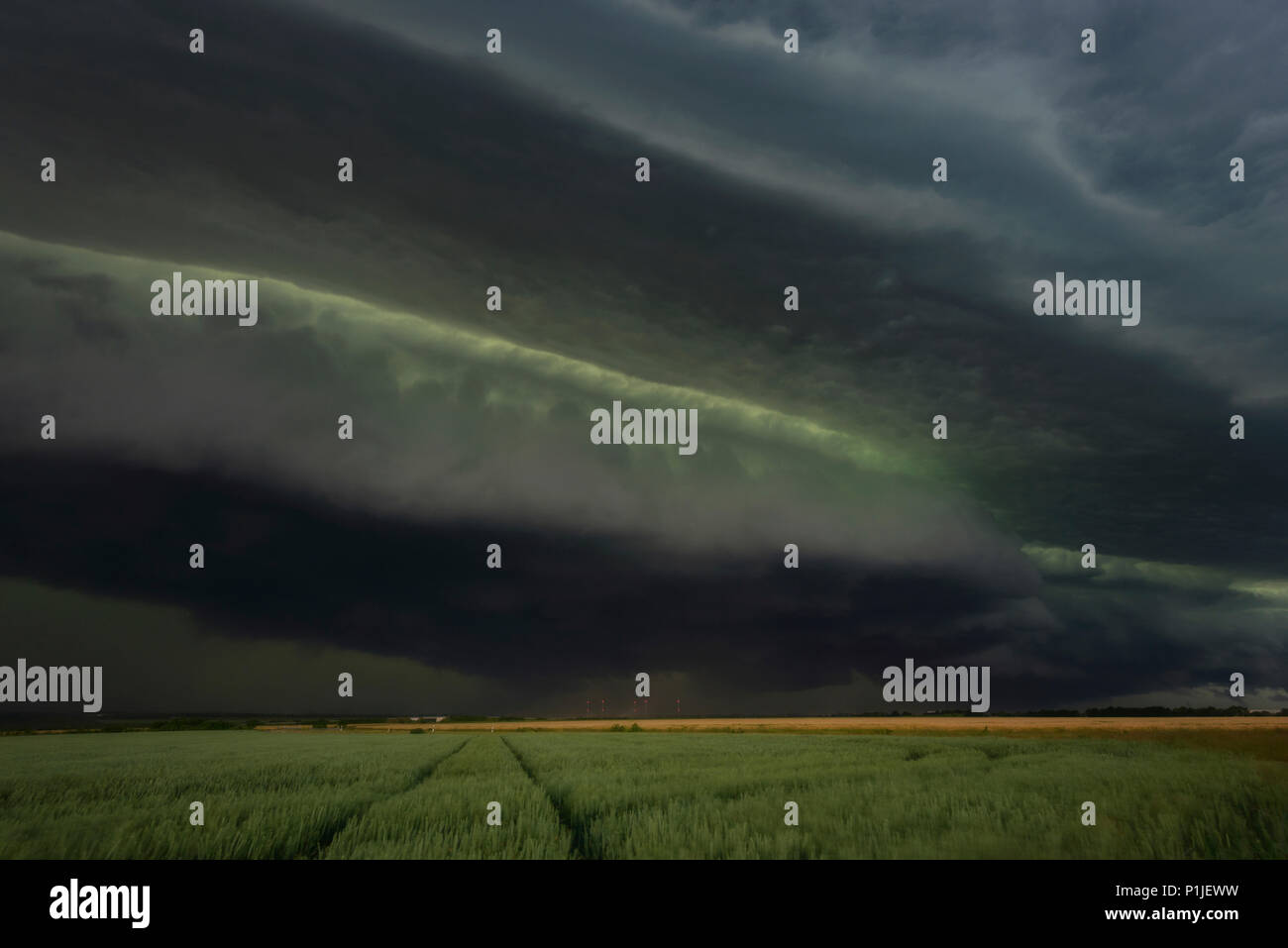 Severe thunderstorm on Whitmonday (WhiAtsun storm 2014), approaching storm Ela close to Neuss, North Rhine-Westphalia, Germany on June 9th 2014 Stock Photo