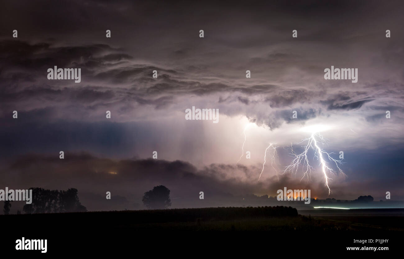 Lightning bolt patch hi-res stock photography and images - Alamy
