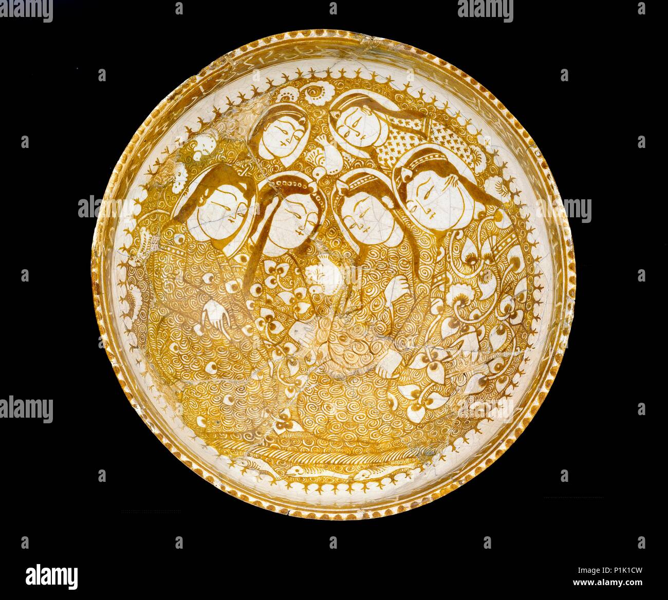 Seated figures hi-res stock photography and images - Alamy