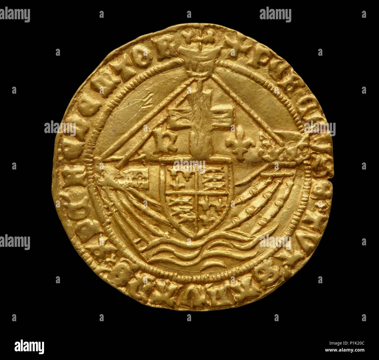Complete Tudor gold hoard (The Asthall Hoard), 1470-1526. Artist: Unknown. Stock Photo