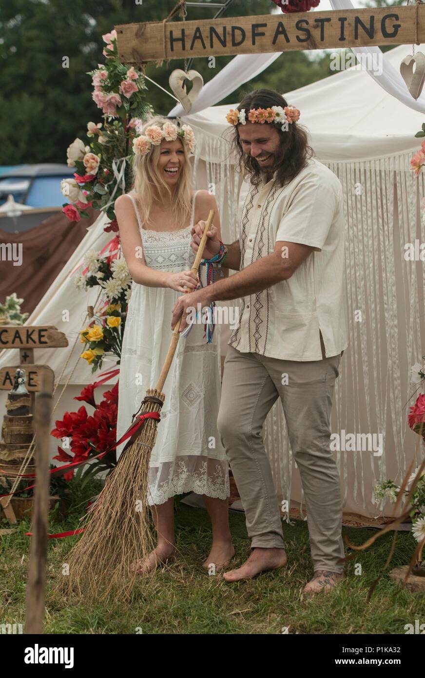 Wiccan Wedding Stock Photos Wiccan Wedding Stock Images Alamy