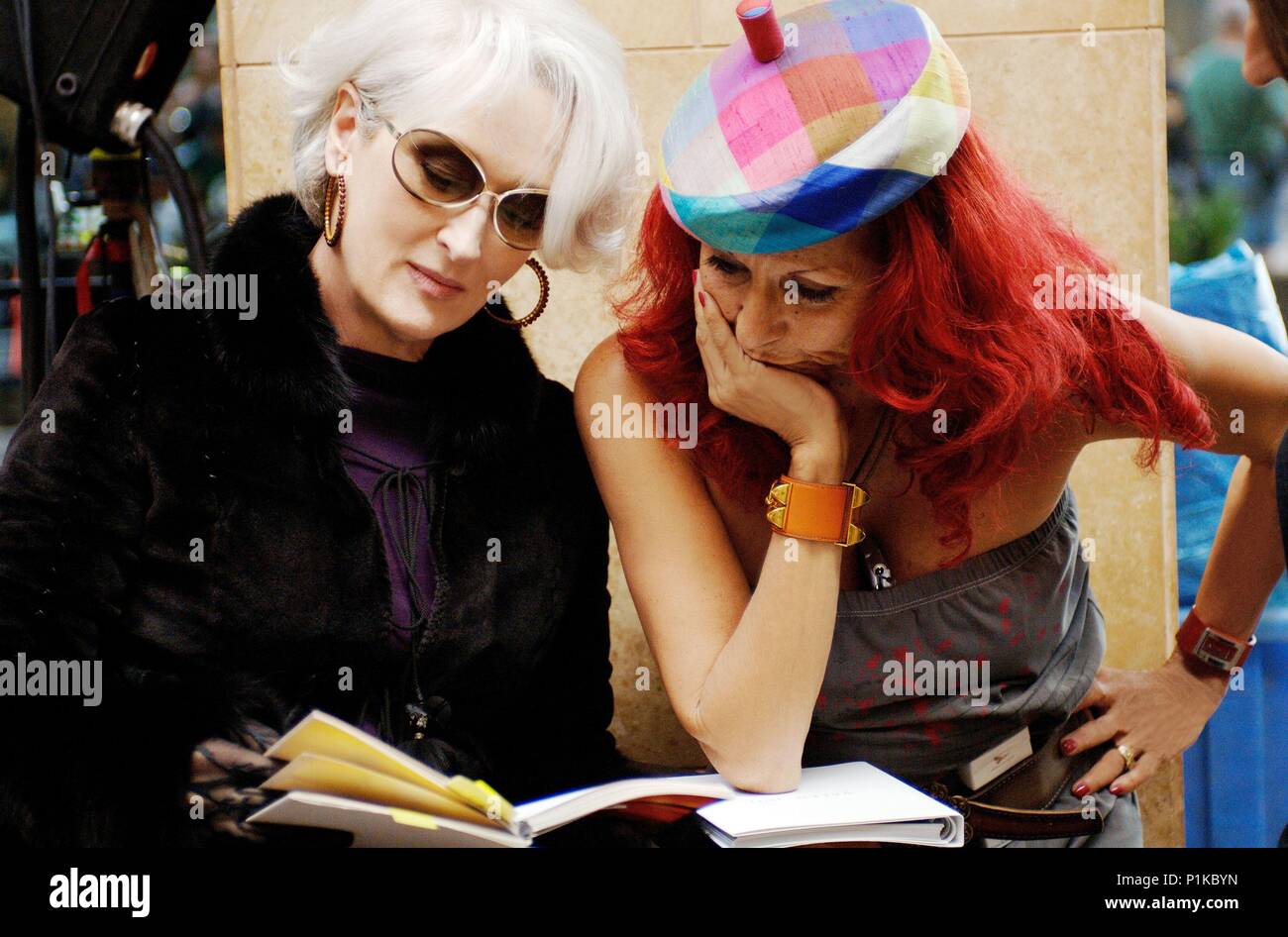 Original Film Title: THE DEVIL WEARS PRADA.  English Title: THE DEVIL WEARS PRADA.  Film Director: DAVID FRANKEL.  Year: 2006.  Stars: MERYL STREEP; PATRICIA FIELD. Credit: 20TH CENTURY FOX / WETCHER, BARRY / Album Stock Photo