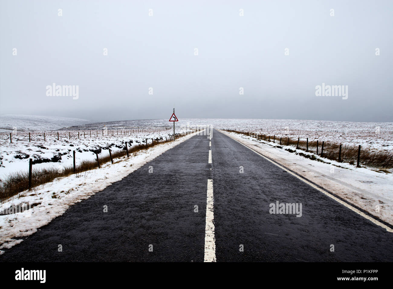Snake pass derbyshire hires stock photography and images Alamy