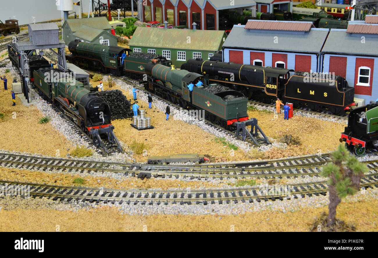 A Fiddle yard on a model railway Stock Photo Alamy