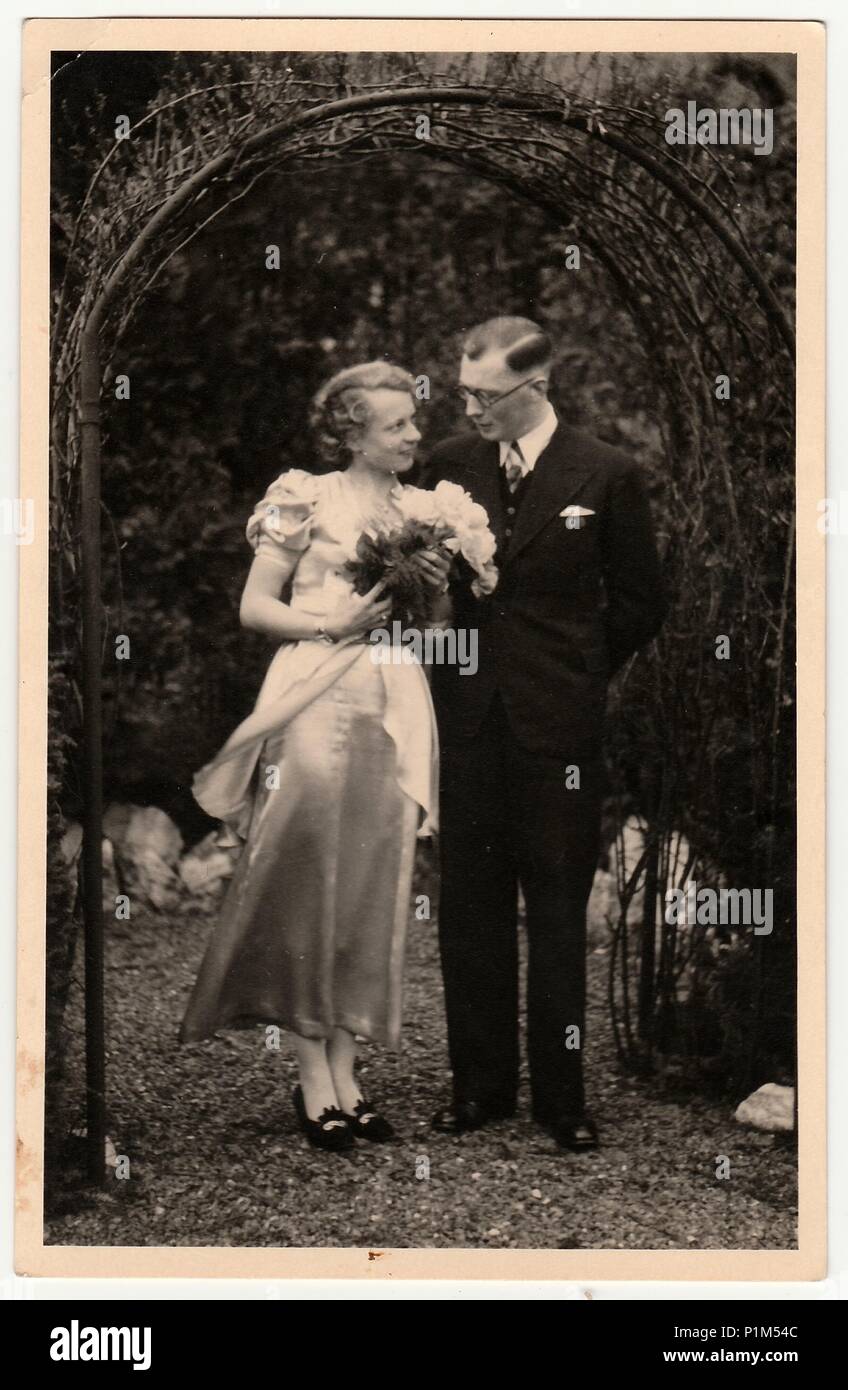 Germany wedding 1930s hi-res stock photography and images - Alamy